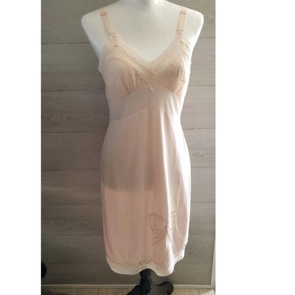 Vintage Pink Slip Nightie (S) - Picture 1 of 9